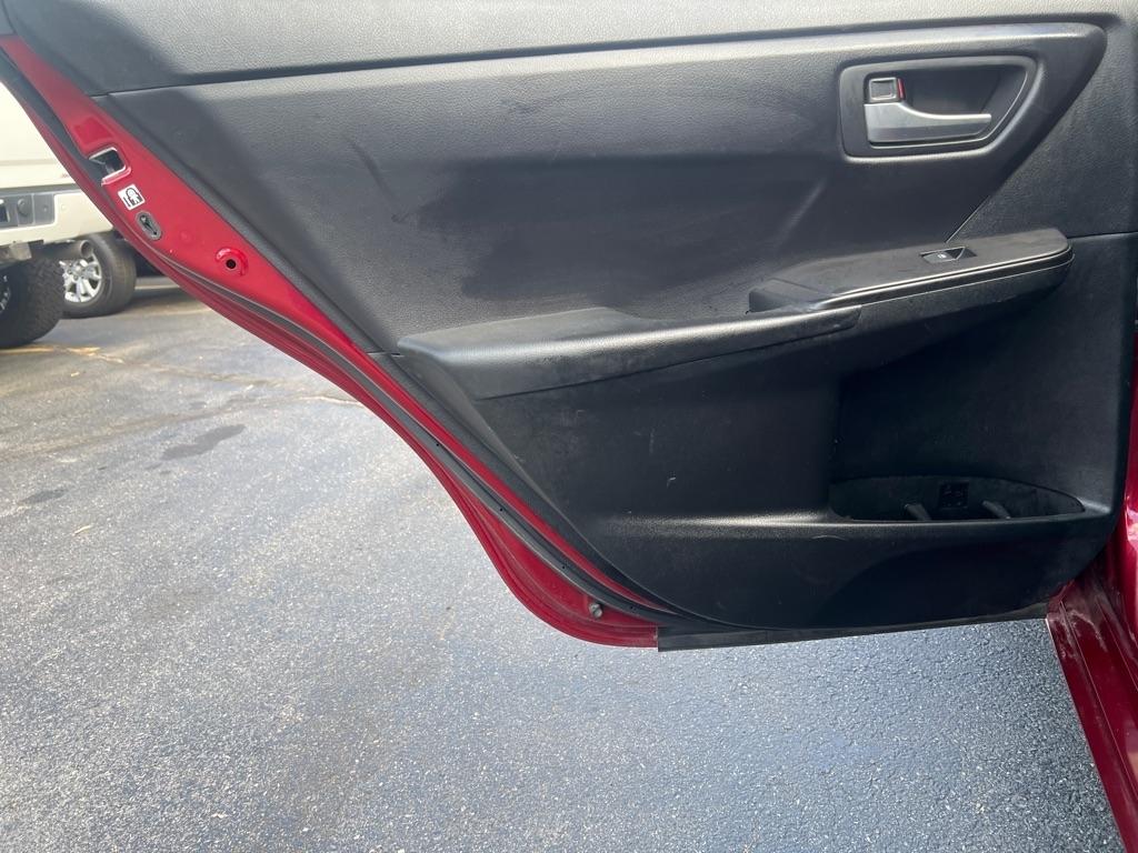 Toyota Camry  2017