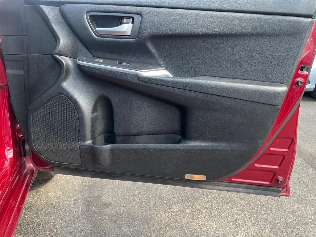 Toyota Camry  2017