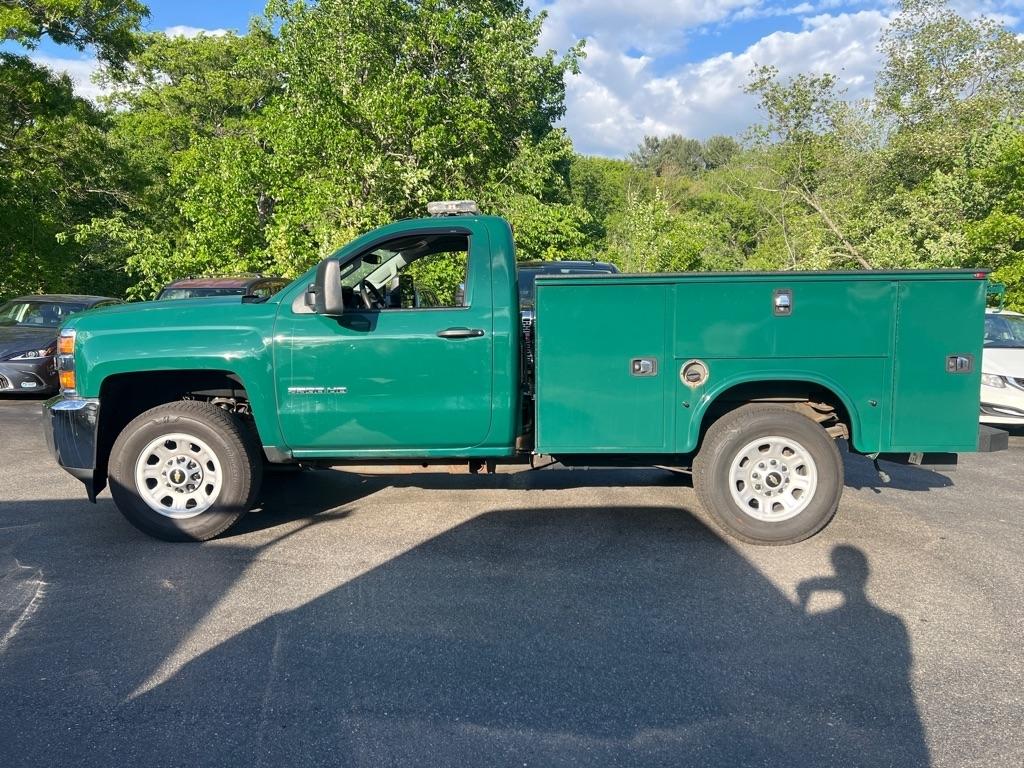 Chevrolet Silverado 3500HD Built After Aug 14  2015