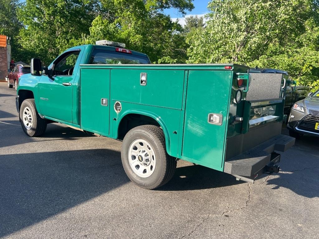 Chevrolet Silverado 3500HD Built After Aug 14  2015
