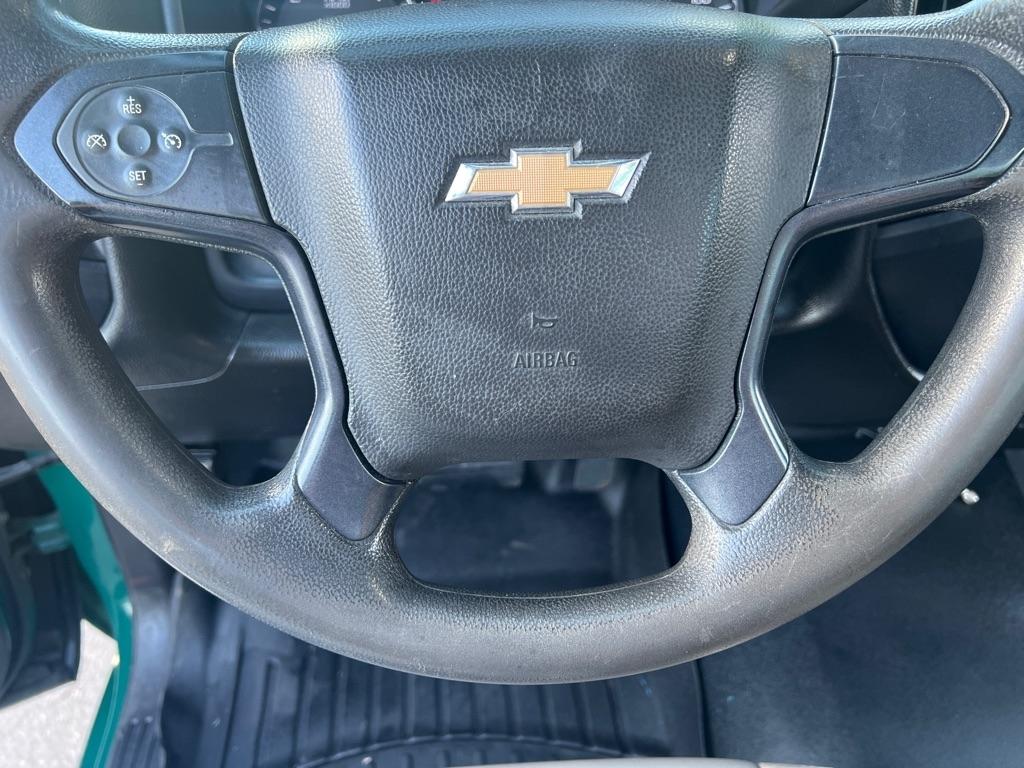 Chevrolet Silverado 3500HD Built After Aug 14  2015