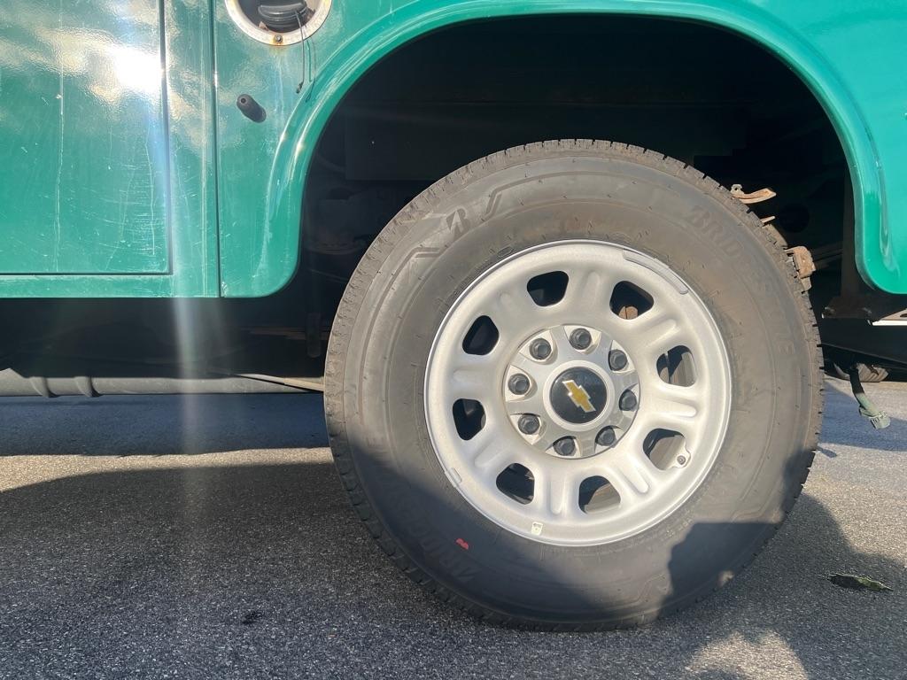 Chevrolet Silverado 3500HD Built After Aug 14  2015