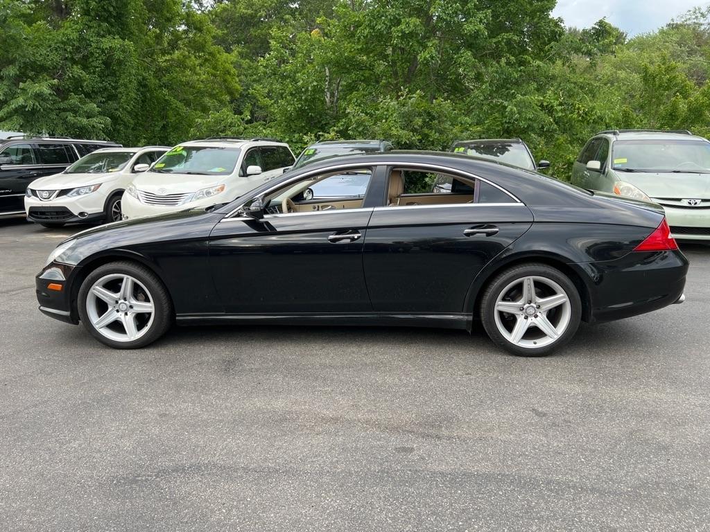 Mercedes-Benz CLS-Class  2011