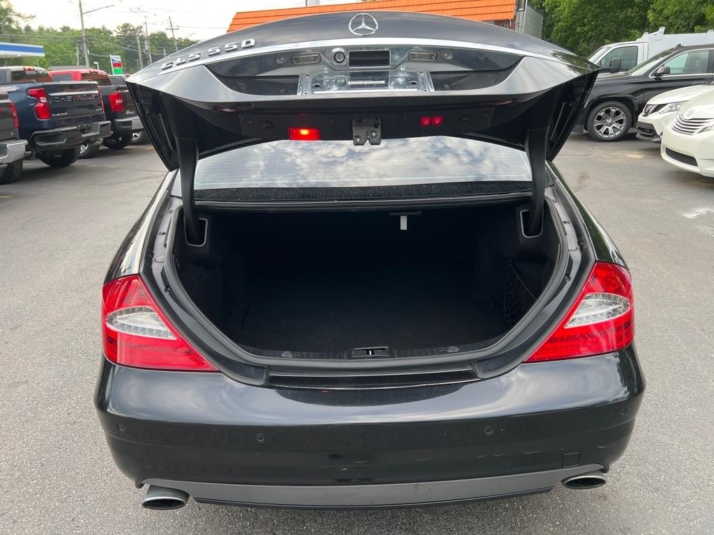 Mercedes-Benz CLS-Class  2011