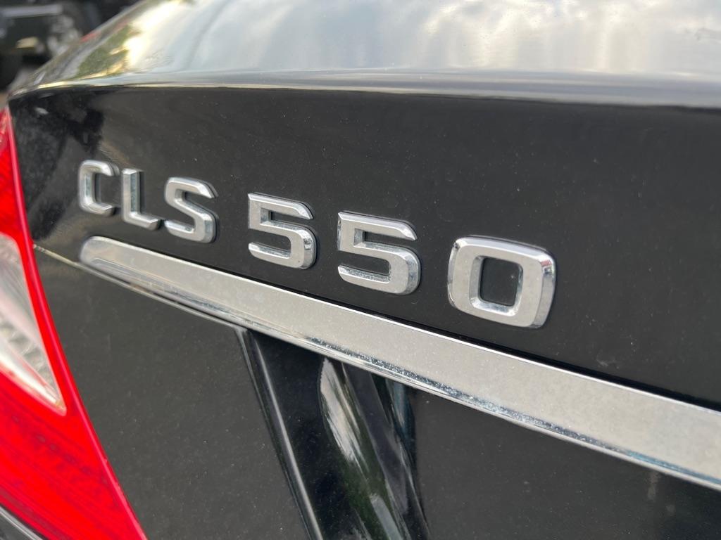 Mercedes-Benz CLS-Class  2011