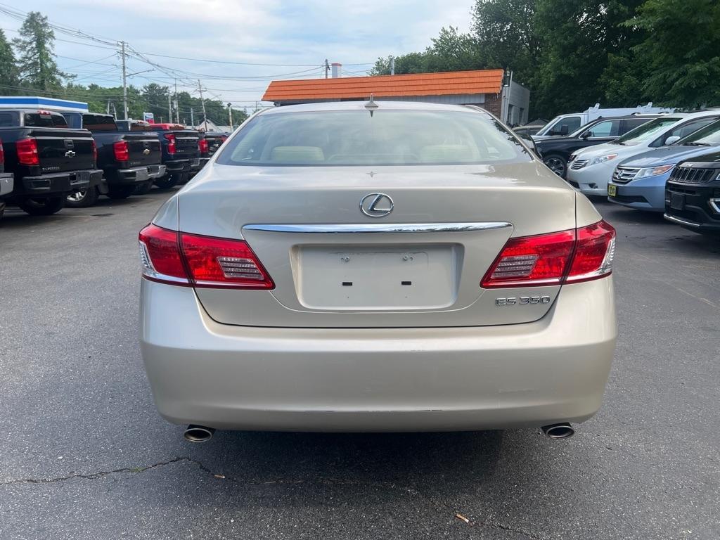 Lexus ES 350  2012