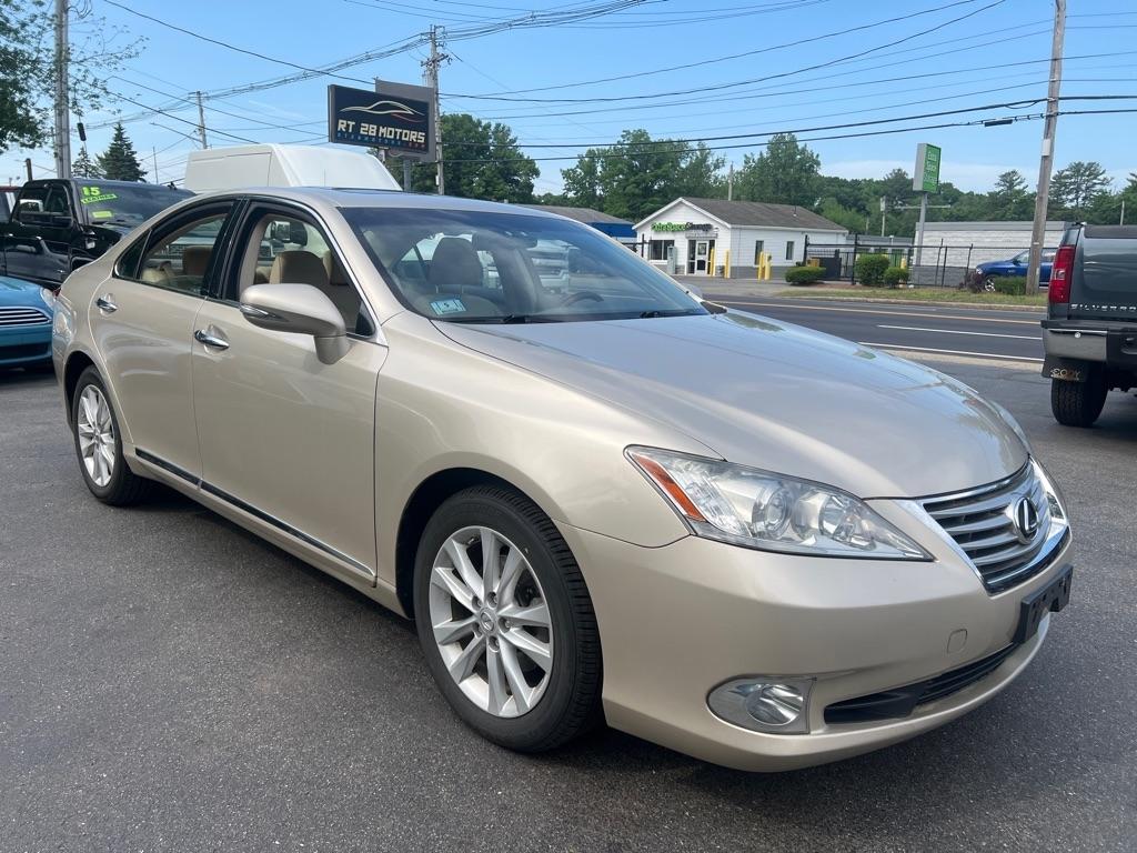 Lexus ES 350  2012