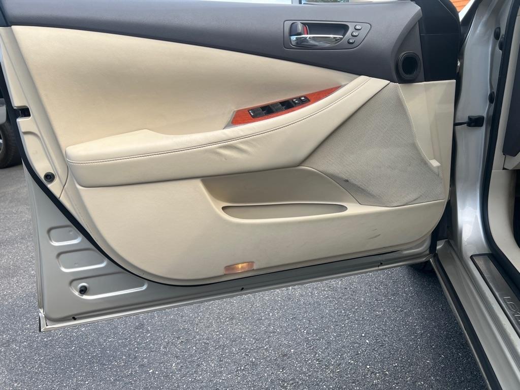 Lexus ES 350  2012