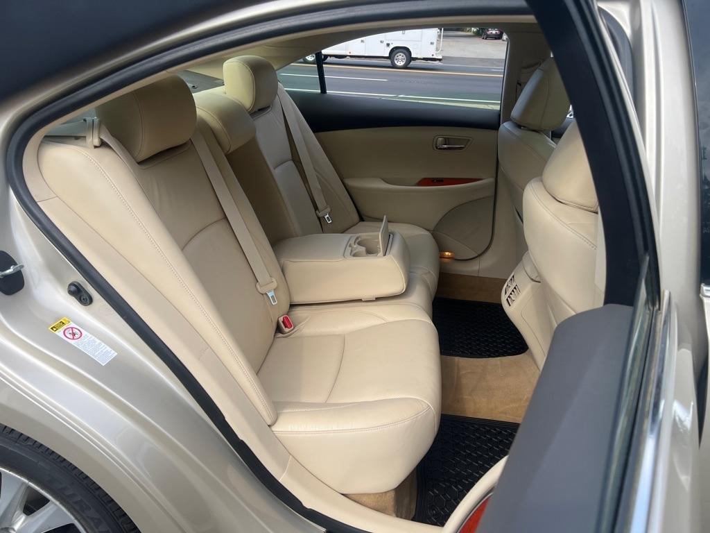 Lexus ES 350  2012