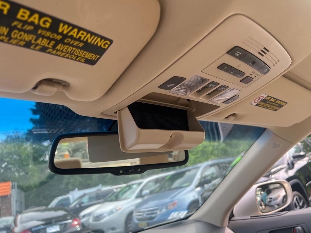 Lexus ES 350  2012