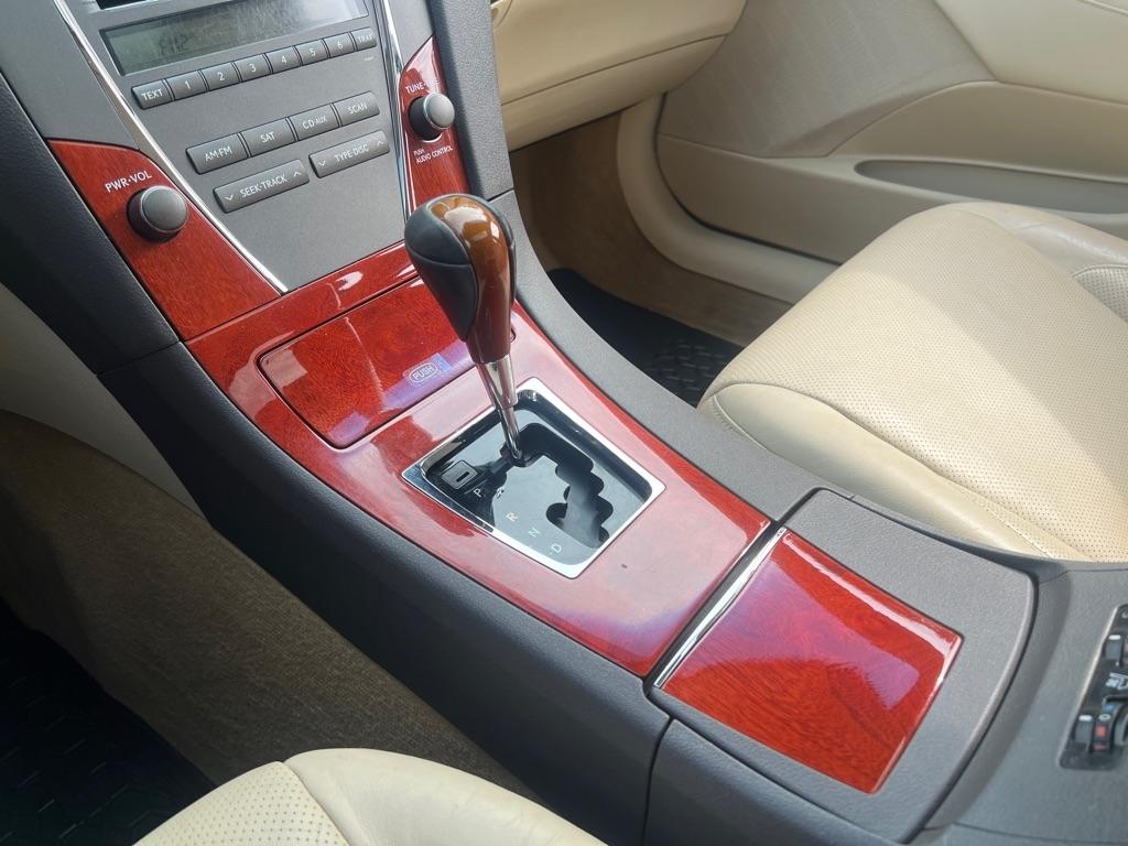 Lexus ES 350  2012