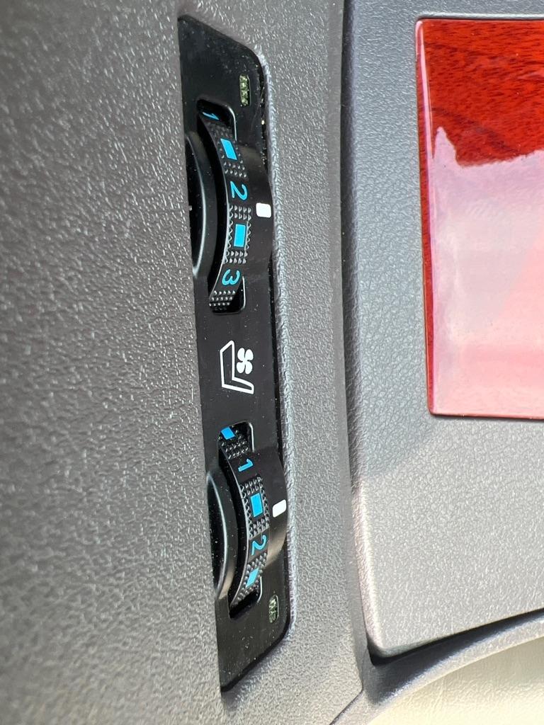 Lexus ES 350  2012