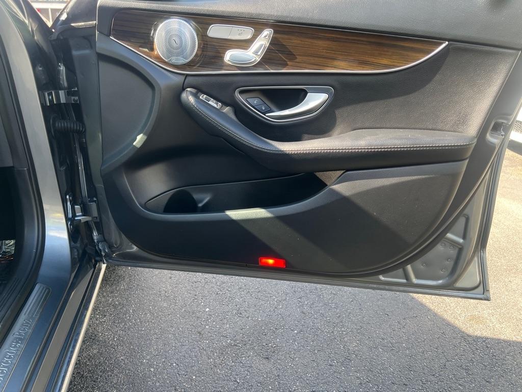 Mercedes-Benz C-Class  2017