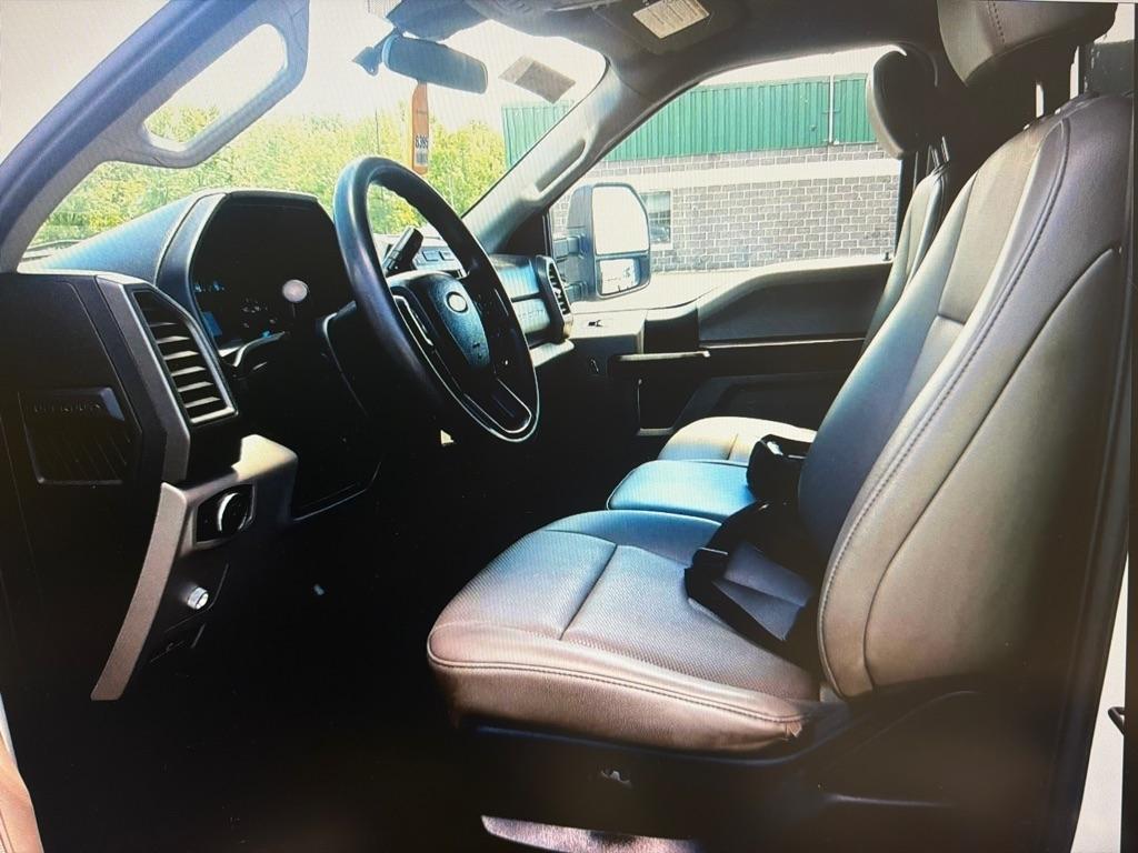 Ford Super Duty F-550 DRW  2021