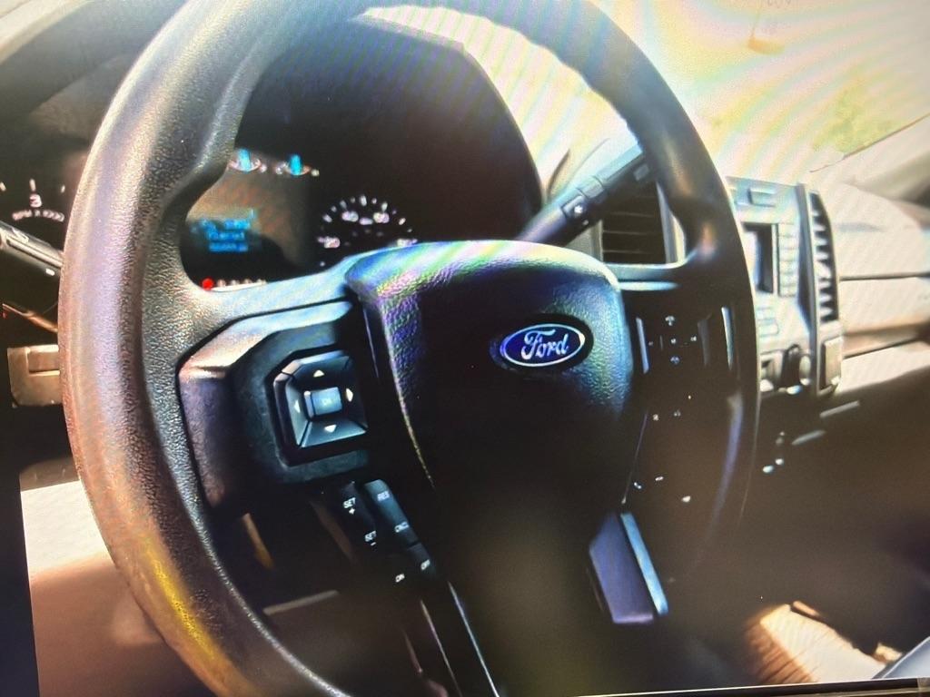 Ford Super Duty F-550 DRW  2021
