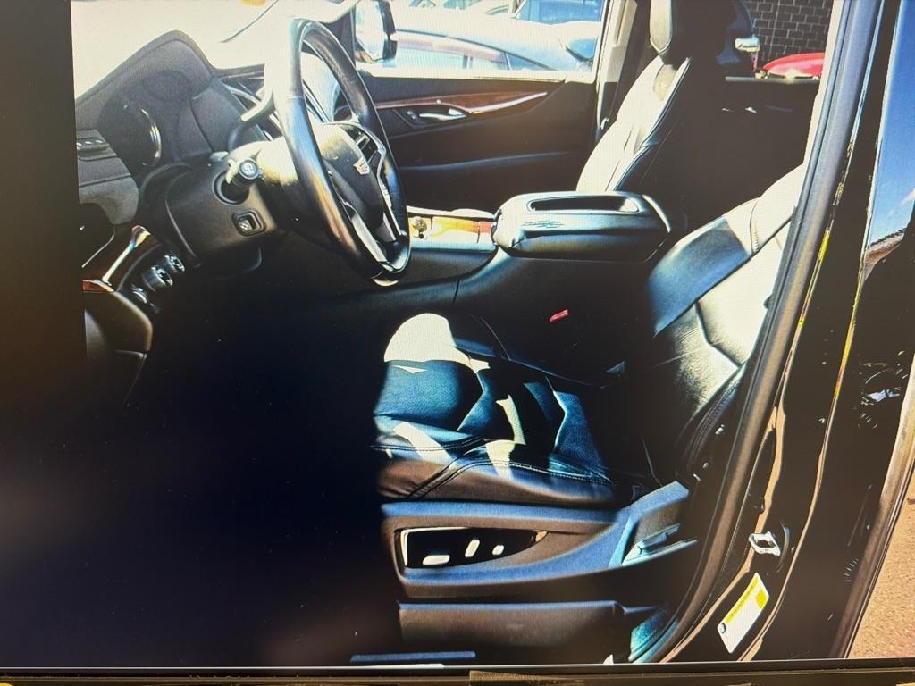Cadillac Escalade  2018