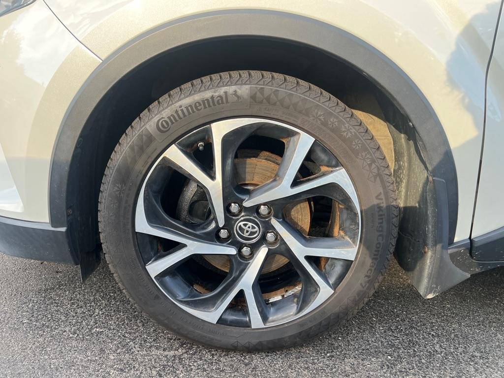 Toyota C-HR  2018