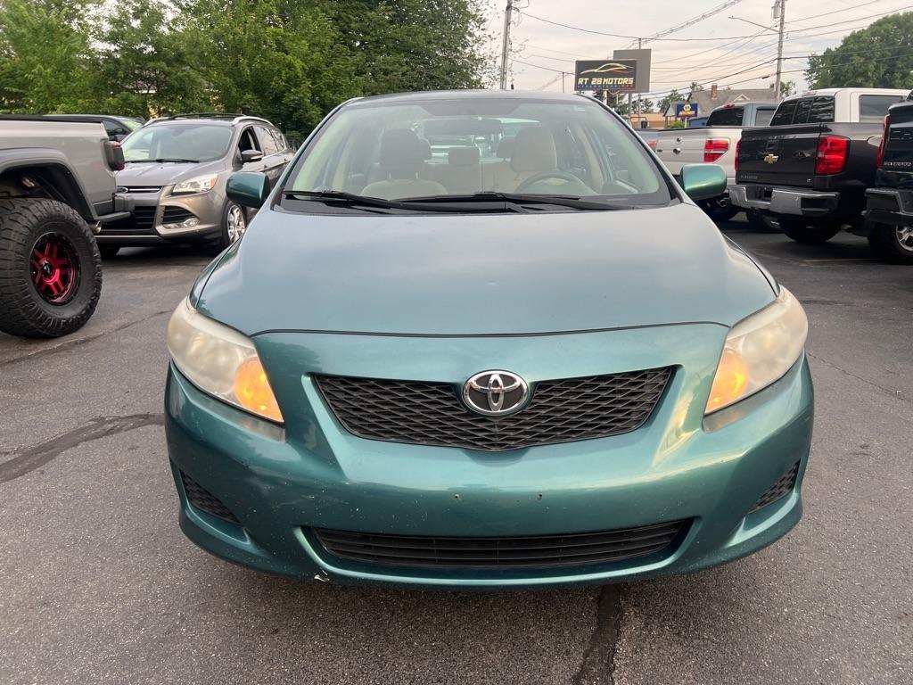 Toyota Corolla  2010