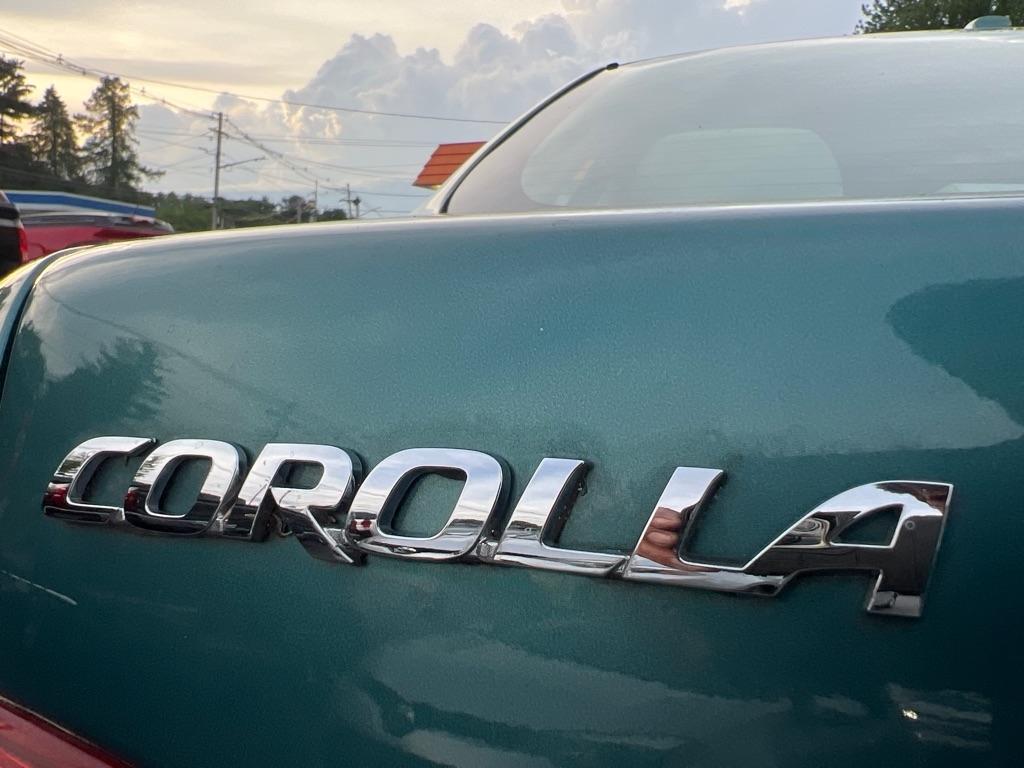 Toyota Corolla  2010
