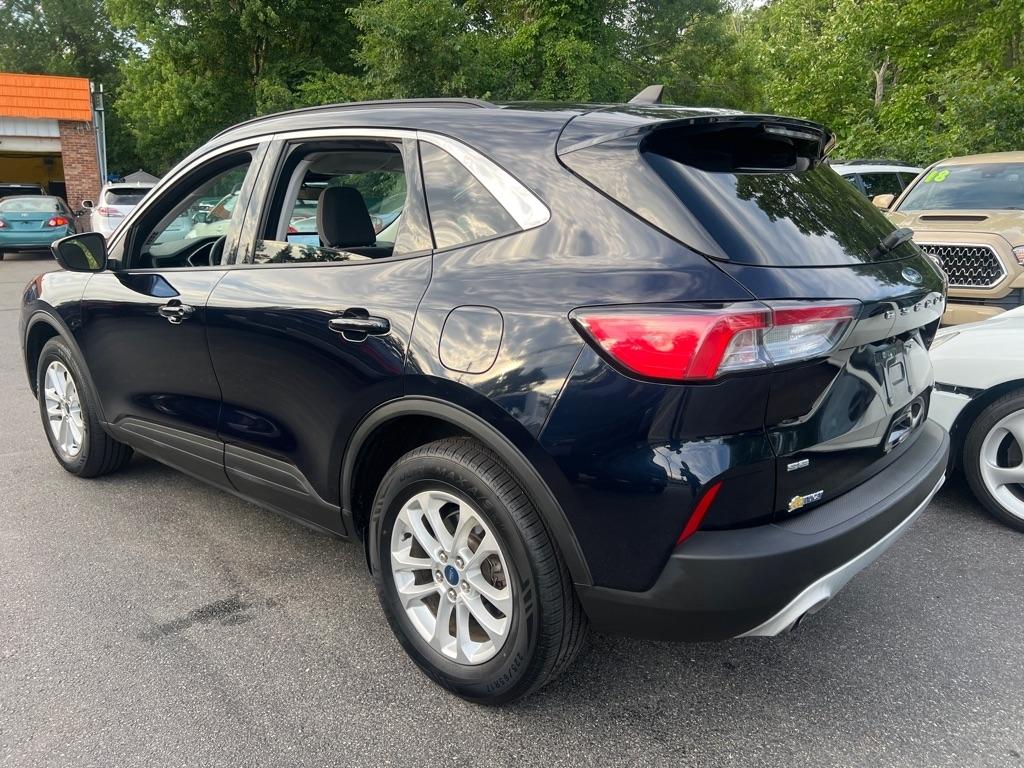 Ford Escape  2021