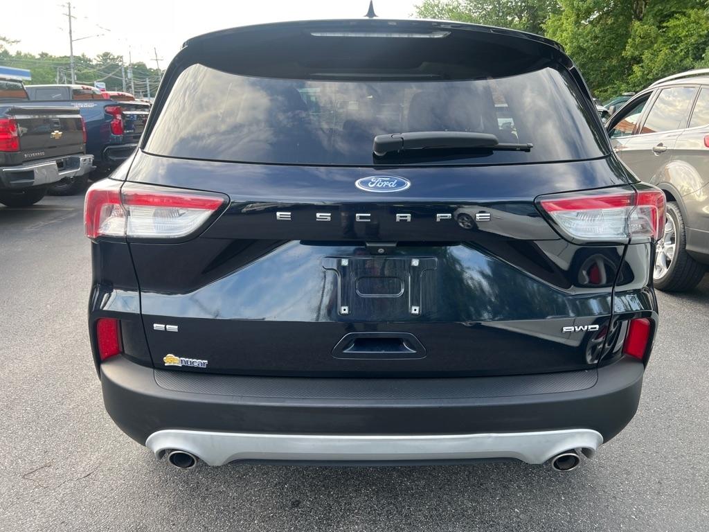 Ford Escape  2021
