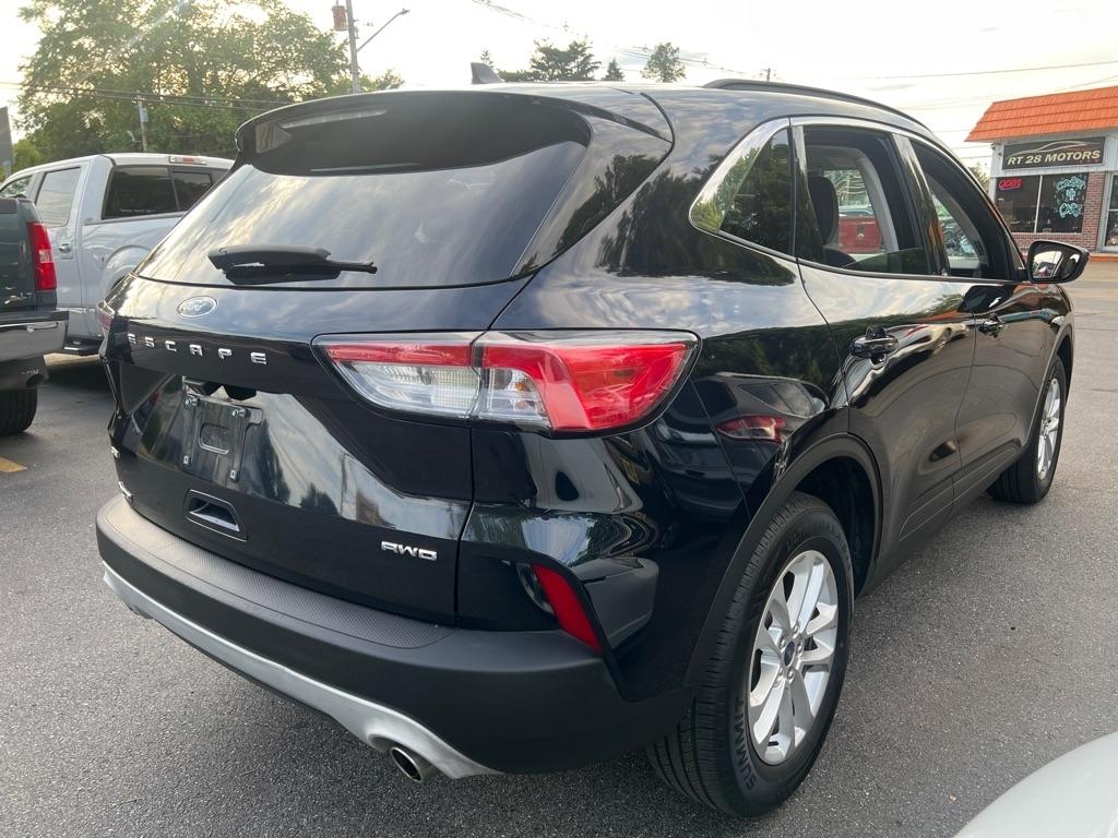 Ford Escape  2021