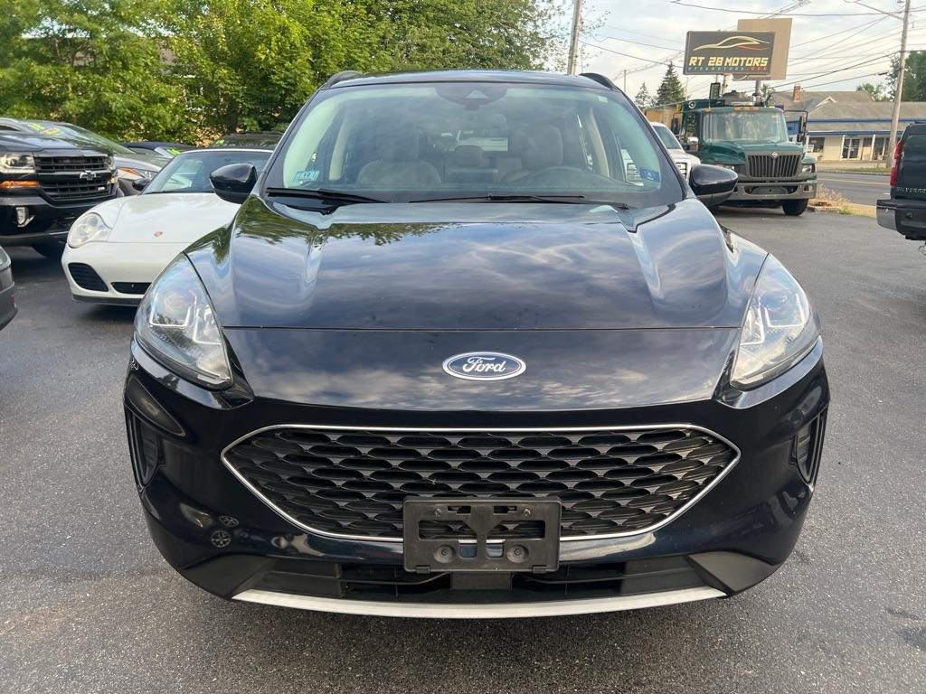 Ford Escape  2021