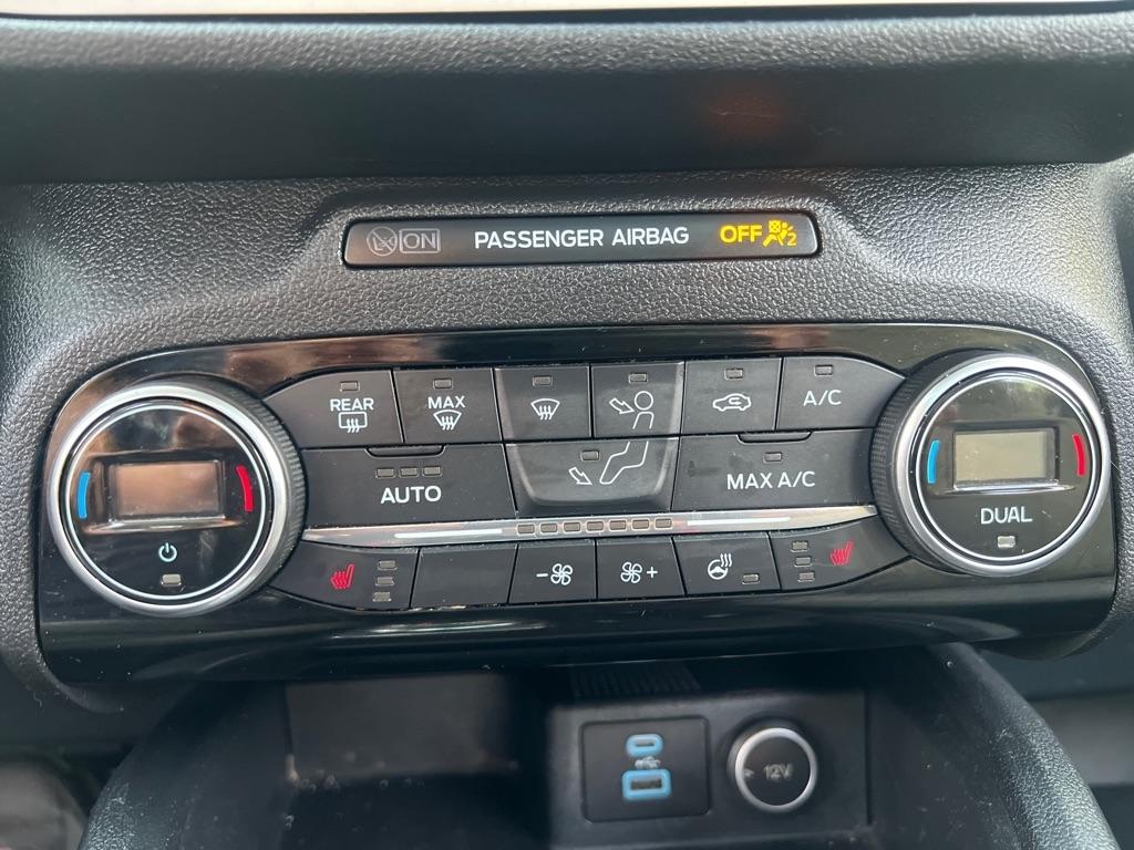 Ford Escape  2021