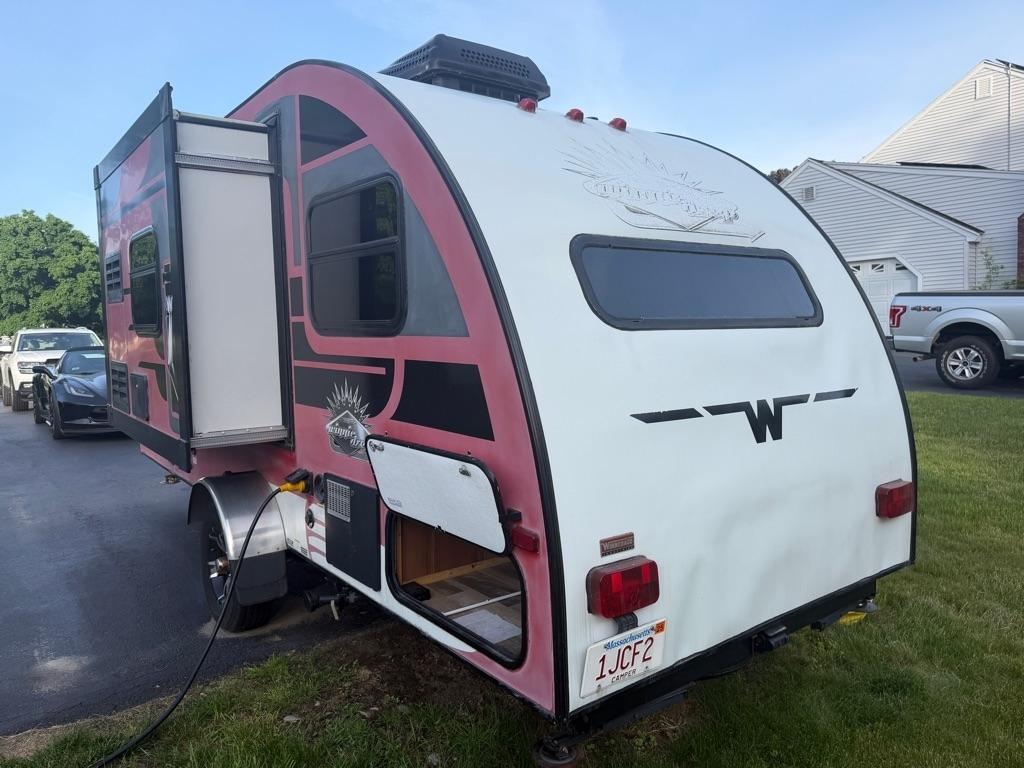 Winnebago of Indiana Unknown  2016