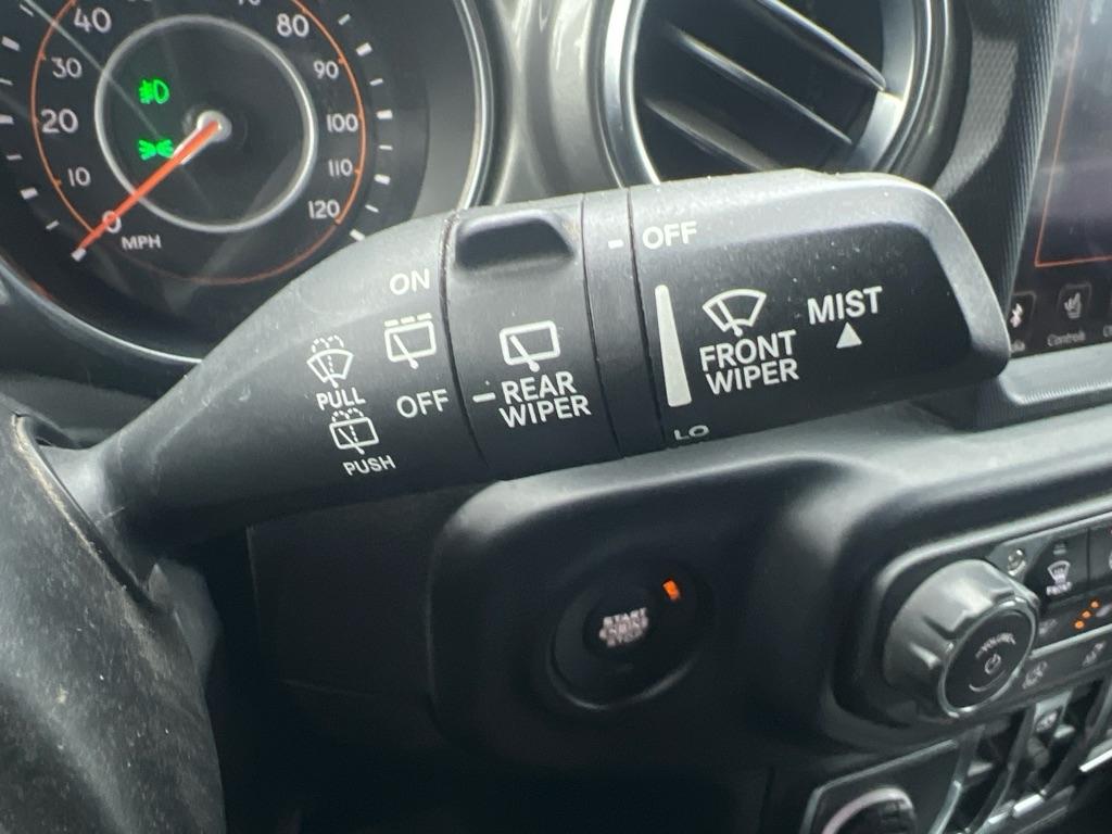 Jeep Wrangler  2022