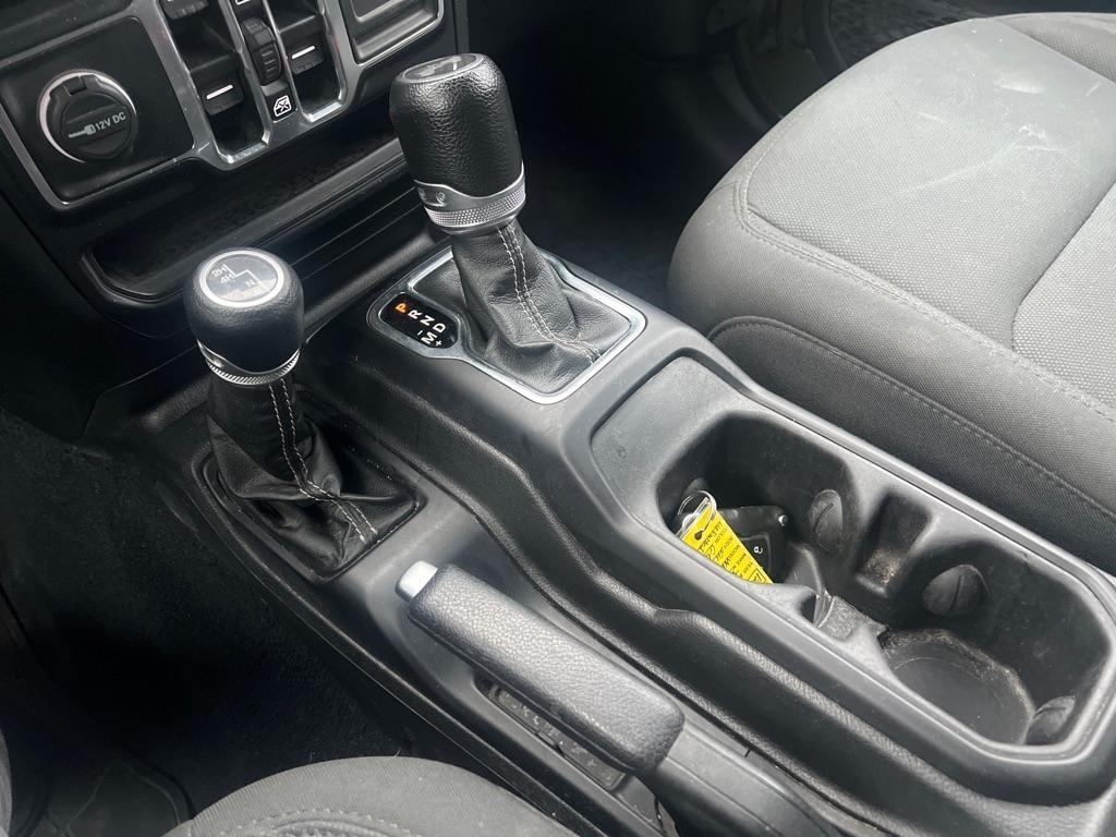 Jeep Wrangler  2022