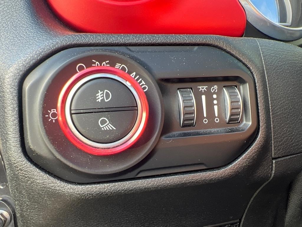 Jeep Gladiator  2021