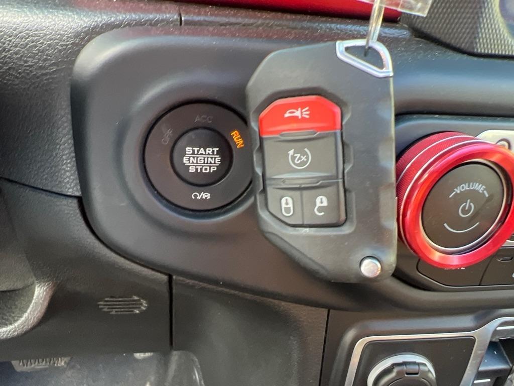 Jeep Gladiator  2021