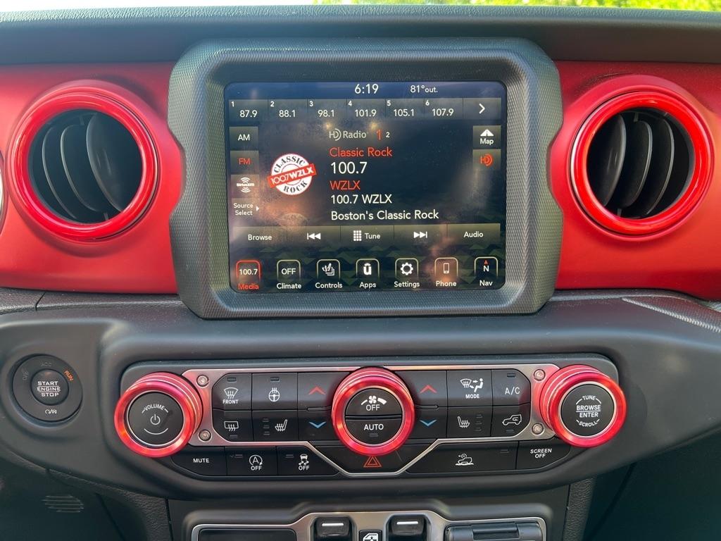 Jeep Gladiator  2021