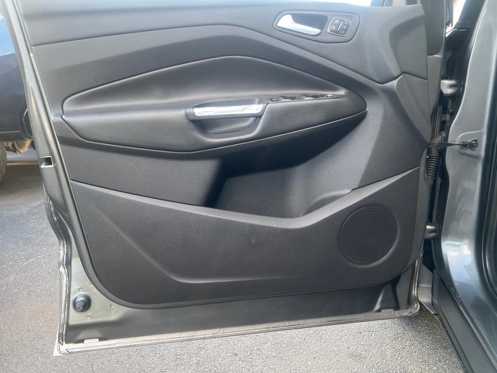 Ford Escape  2014