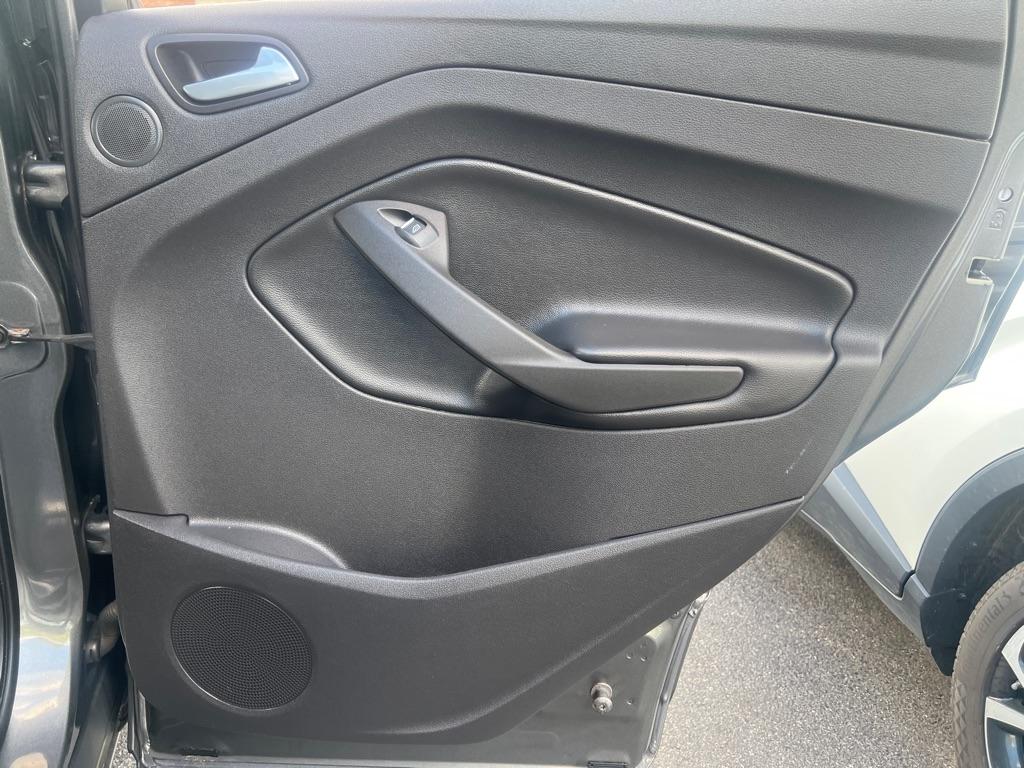 Ford Escape  2014
