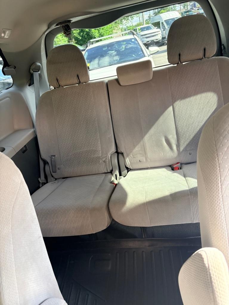 Toyota Sienna  2017