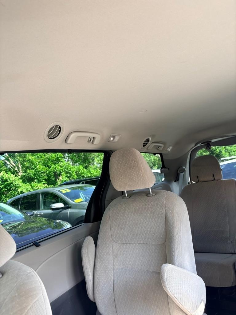 Toyota Sienna  2017