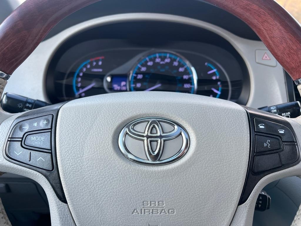 Toyota Sienna  2014