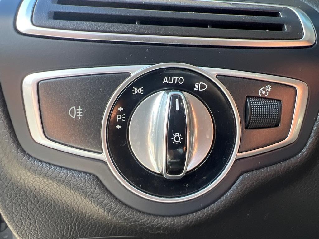 Mercedes-Benz C-Class  2017