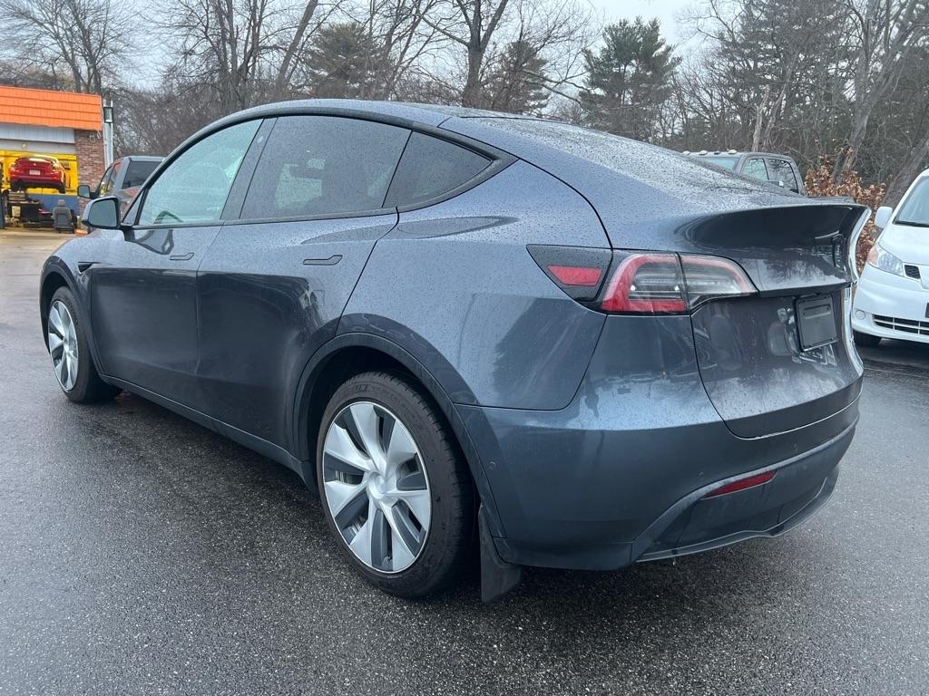 Tesla Model Y  2020