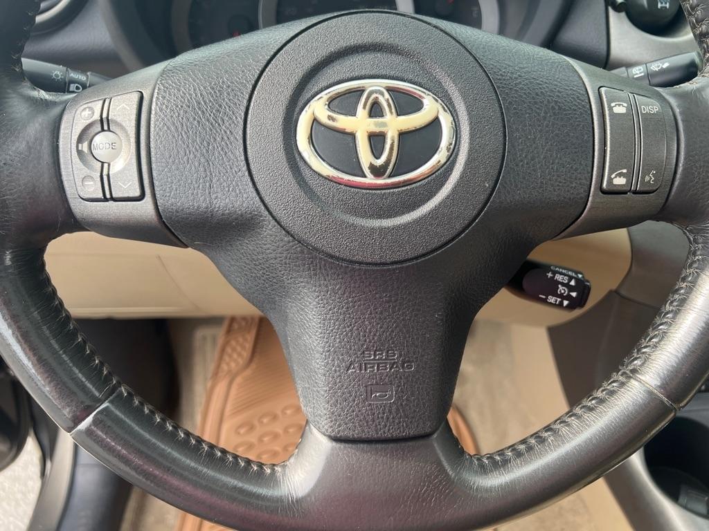 Toyota RAV4  2010