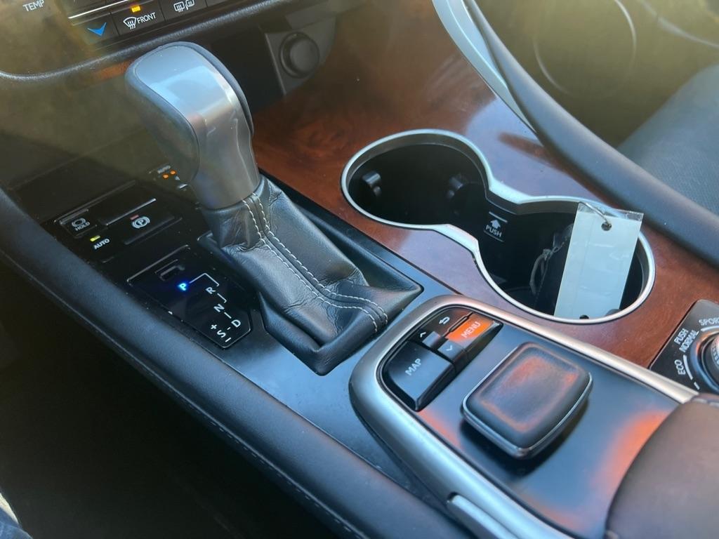 Lexus RX  2018