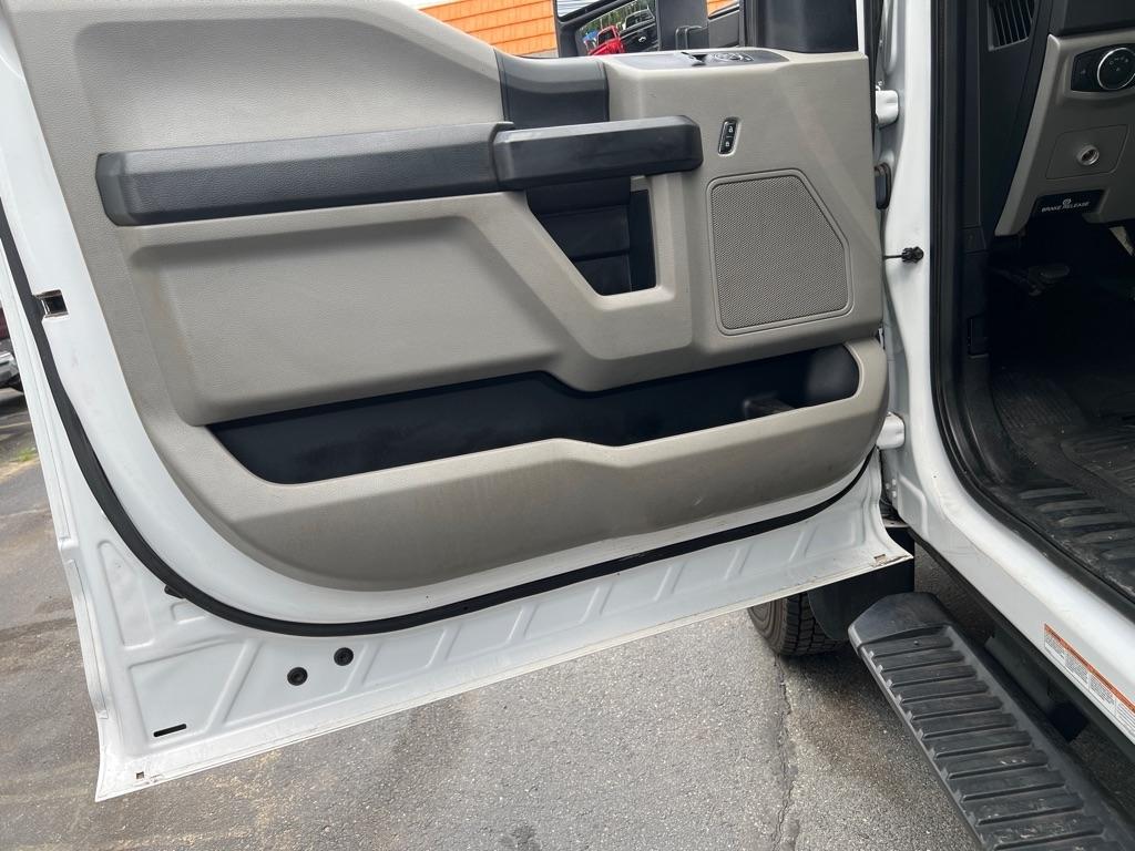 Ford Super Duty F-550 DRW  2021