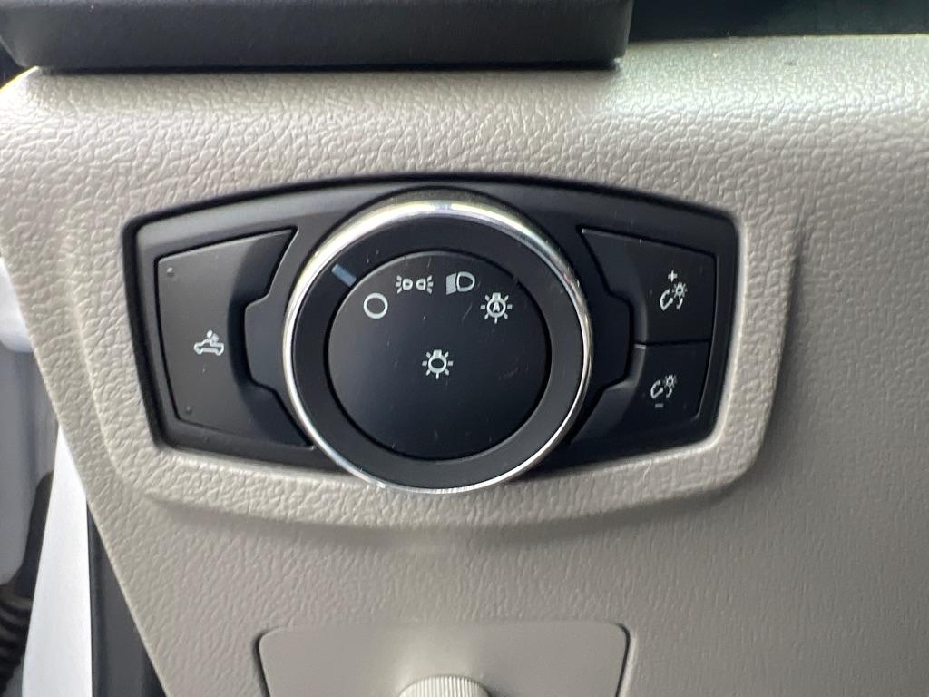 Ford Super Duty F-550 DRW  2021
