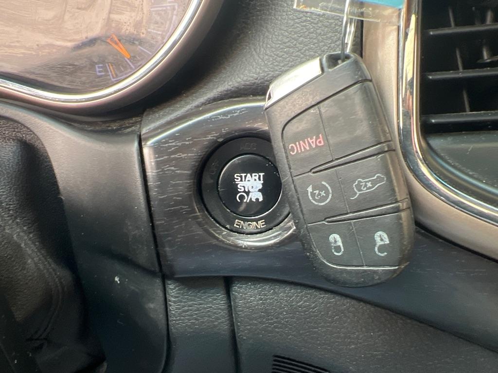 Jeep Grand Cherokee  2015