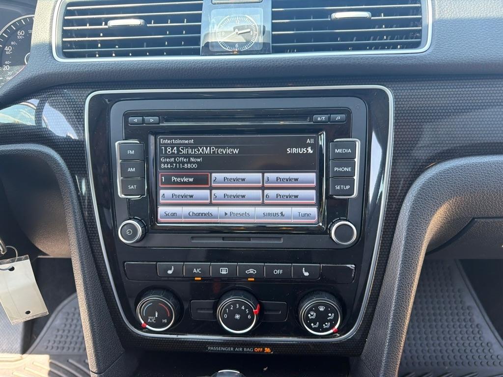 Volkswagen Passat  2015