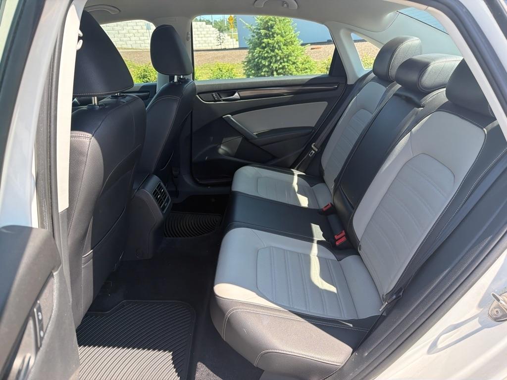 Volkswagen Passat  2015