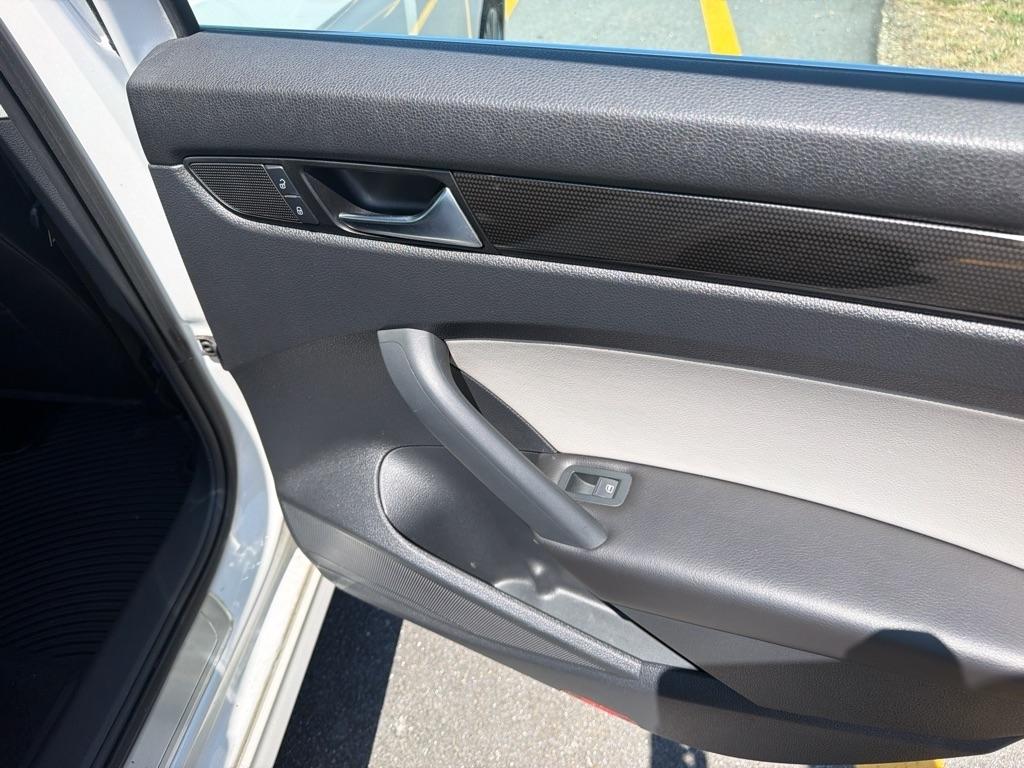 Volkswagen Passat  2015