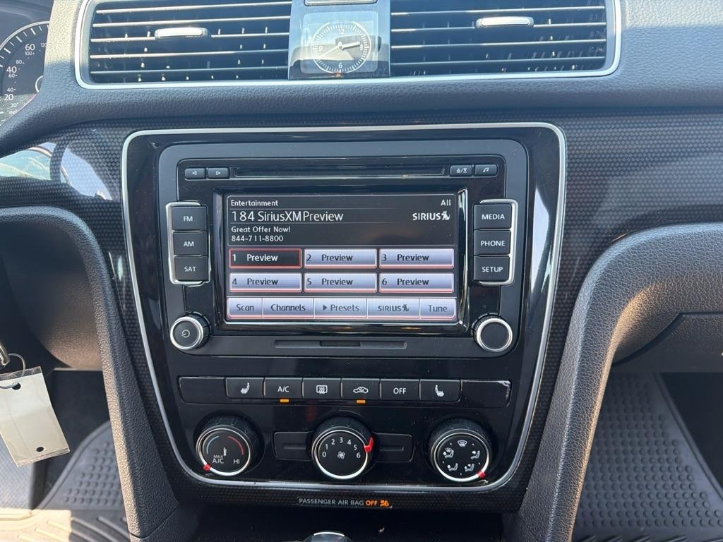 Volkswagen Passat  2015